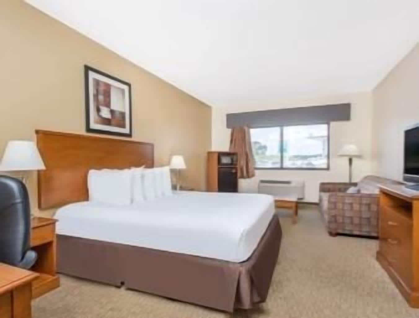 Days Inn By Wyndham Phenix City Near Fort Moore Exteriör bild